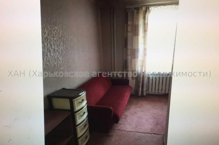 Продам квартиру, Михайлика ул. , 3  ком., 63 м², косметический ремонт 