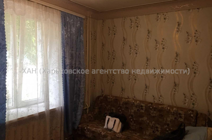 Продам квартиру, Михайлика ул. , 3  ком., 63 м², косметический ремонт 