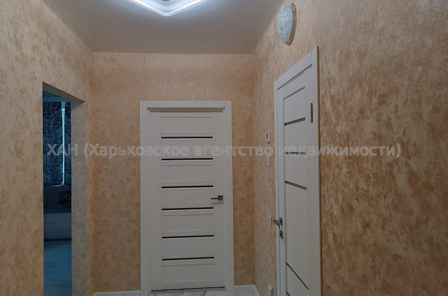 Продам квартиру, Героев Харькова просп. , 1 кім., 39 м², евроремонт 