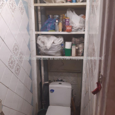 Продам квартиру, Академика Павлова ул. , 4 кім., 70 м², советский ремонт 