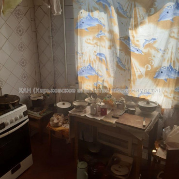 Продам квартиру, Академика Павлова ул. , 4 кім., 70 м², советский ремонт 