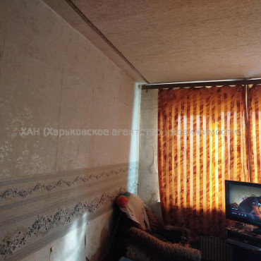 Продам квартиру, Академика Павлова ул. , 4  ком., 70 м², советский ремонт 