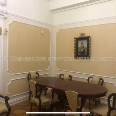 Продам квартиру, Свободы ул. , 5 кім., 230 м², авторский дизайн  - фото 4 Продам квартиру, Свободы ул. , 5 кім., 230 м², авторский дизайн
