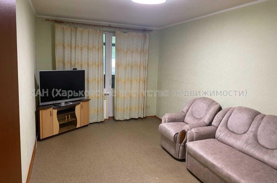 Продам квартиру, Полтавский Шлях ул. , 3  ком., 72 м², капитальный ремонт 