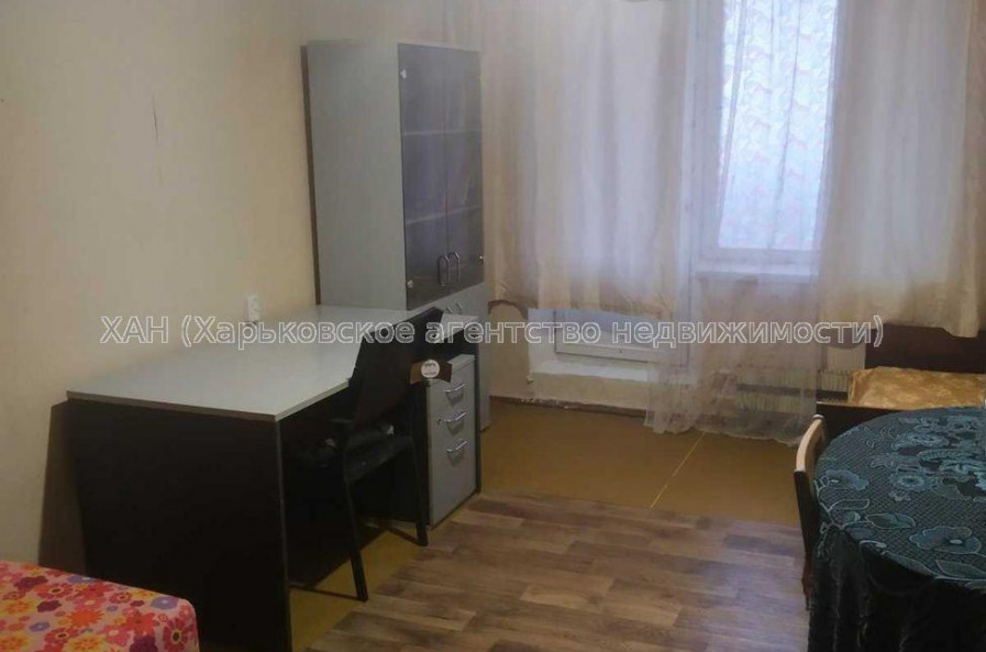 Продам квартиру, Станислава Партали ул. , 3 кім., 66.30 м², косметический ремонт 