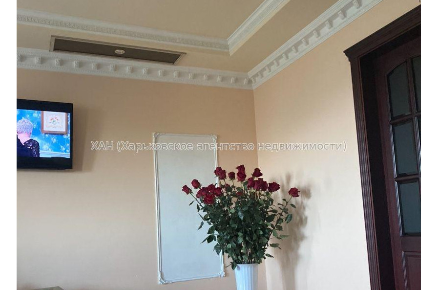 Продам квартиру, Яны Червоной ул. , 2  ком., 82 м², авторский дизайн 