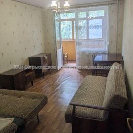 Продам квартиру, Победы просп. , 1  ком., 36.80 м², капитальный ремонт