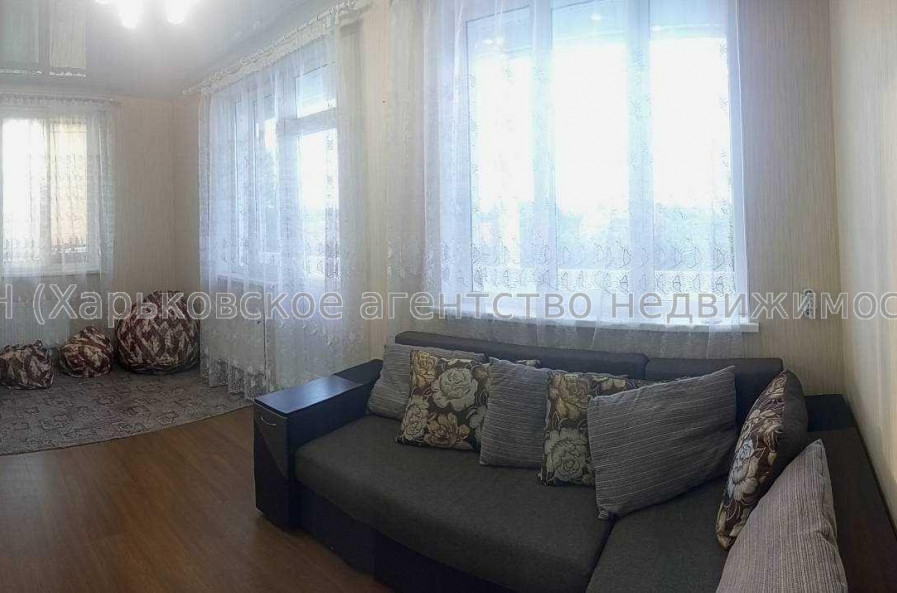 Продам квартиру, Переяславская ул. , 2 кім., 62.20 м², евроремонт 