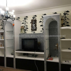 Продам квартиру, Морозова ул. , 2  ком., 54 м², капитальный ремонт