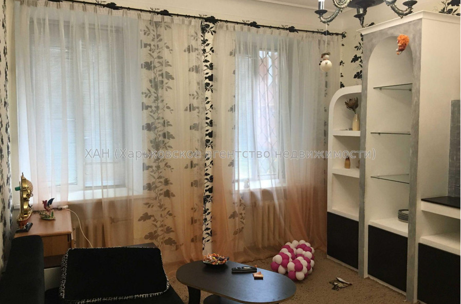 Продам квартиру, Морозова ул. , 2  ком., 54 м², капитальный ремонт 