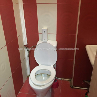 Продам квартиру, Морозова ул. , 2  ком., 54 м², капитальный ремонт 