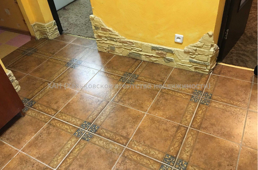 Продам квартиру, Морозова ул. , 2  ком., 54 м², капитальный ремонт 