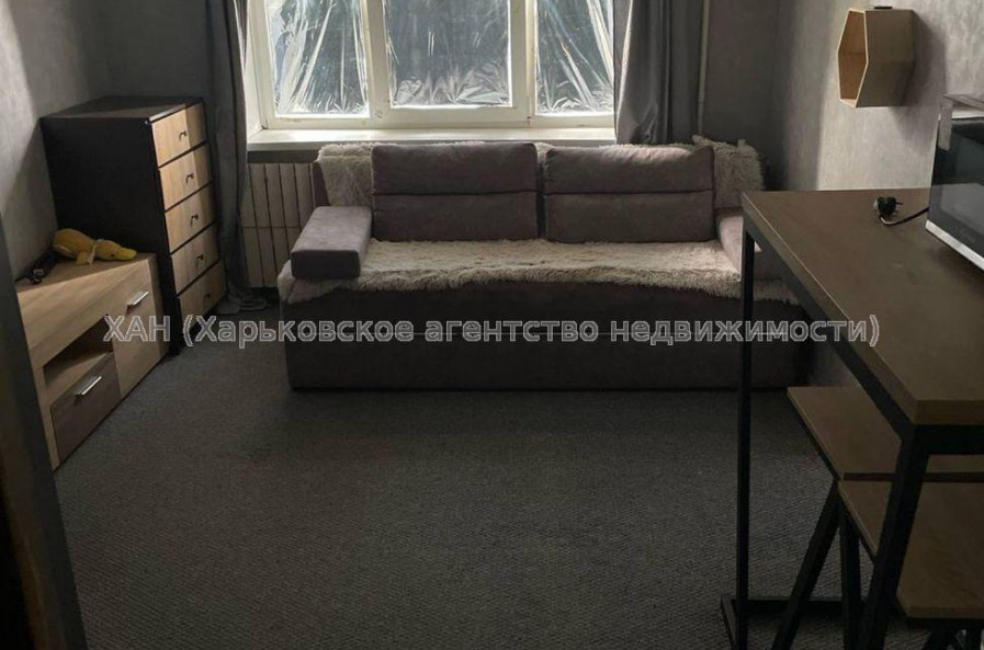 Продам квартиру, Косарева ул. , 1  ком., 12 м², капитальный ремонт 