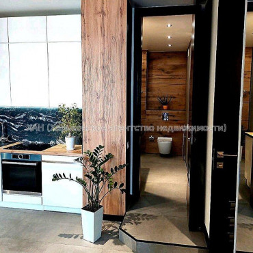 Продам квартиру, Культуры ул. , 3 кім., 114 м², авторский дизайн 