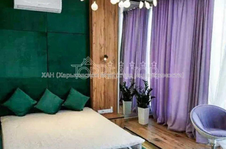 Продам квартиру, Культуры ул. , 3 кім., 114 м², авторский дизайн 