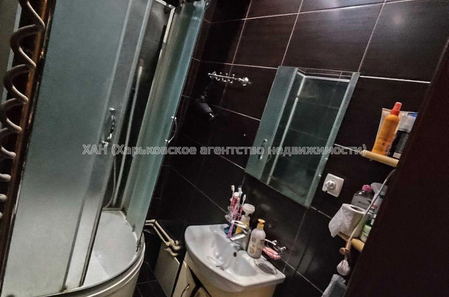 Продам квартиру, Мирная ул. , 2 кім., 31.40 м², советский ремонт 