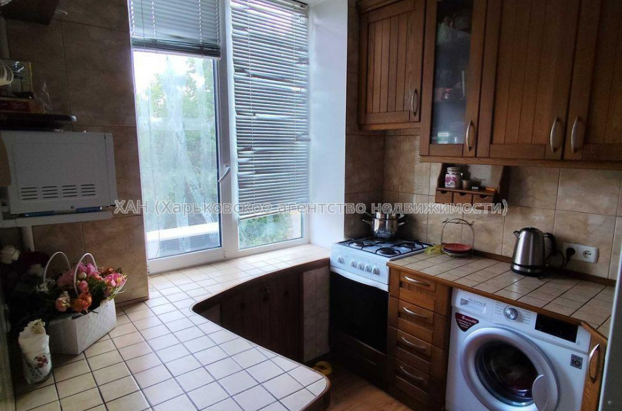 Продам квартиру, Мирная ул. , 2 кім., 31.40 м², советский ремонт 