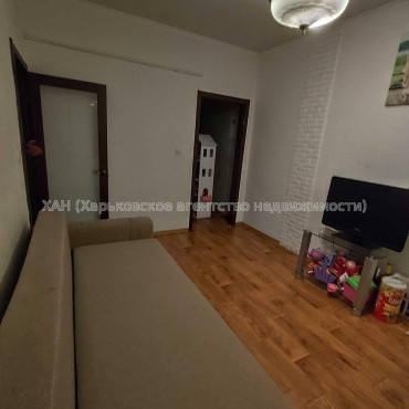 Продам квартиру, Мирная ул. , 2 кім., 31.40 м², советский ремонт 