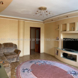 Продам квартиру, Аэрокосмический пр. , 2 кім., 78 м², евроремонт