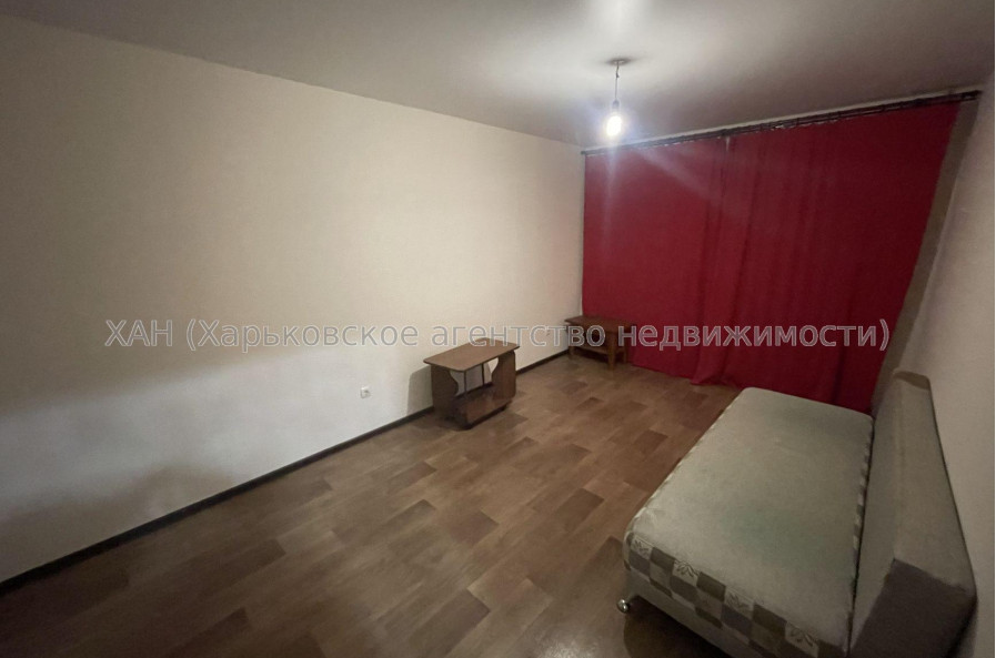 Продам квартиру, Станкостроительная ул. , 1 кім., 32.50 м², косметический ремонт 