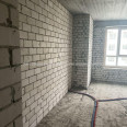 Продам квартиру, Мира ул. , 1  ком., 42.20 м², без внутренних работ 