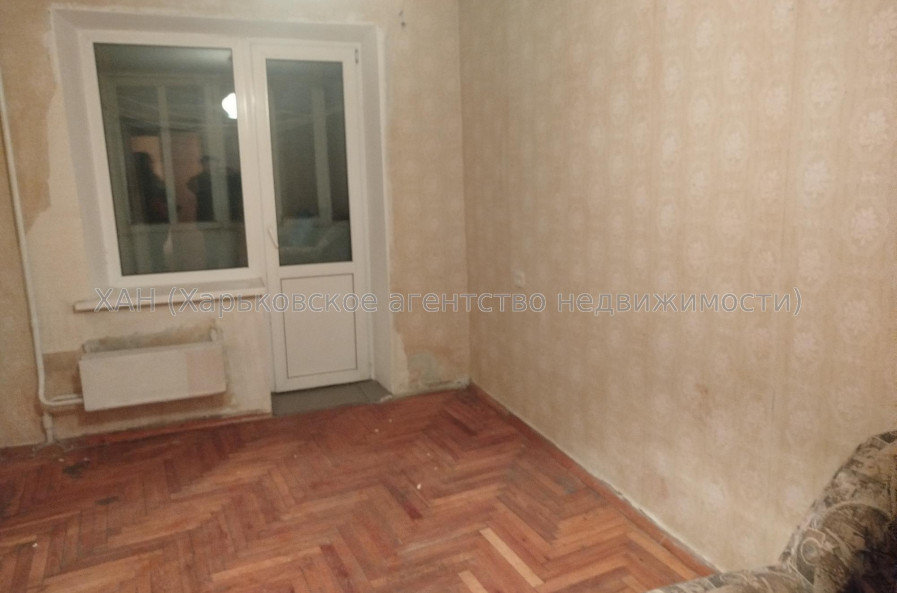 Продам квартиру, Студенческая ул. , 3 кім., 65 м², советский ремонт 