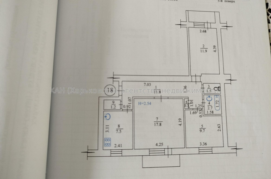 Продам квартиру, Студенческая ул. , 3  ком., 65 м², советский ремонт 