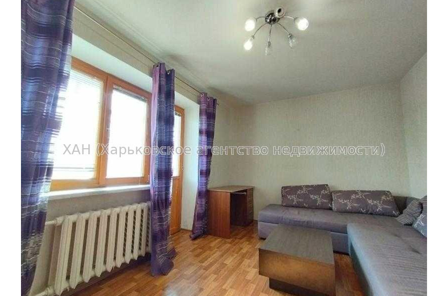 Продам квартиру, Отакара Яроша ул. , 3 кім., 60 м², капитальный ремонт 