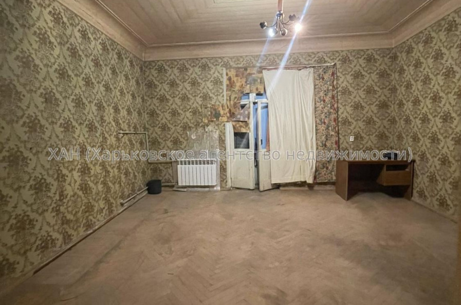 Продам квартиру, Чичибабина Бориса ул. , 3  ком., 72 м², без ремонта 