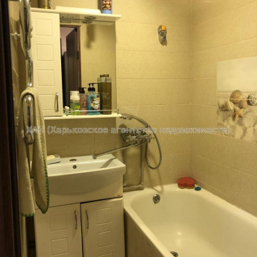 Продам квартиру, Барабашова академика ул. , 3 кім., 65 м², евроремонт 