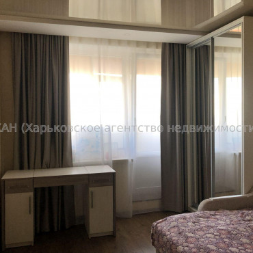 Продам квартиру, Барабашова академика ул. , 3 кім., 65 м², евроремонт 