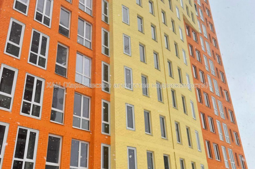 Продам квартиру, Гвардейцев Широнинцев ул. , 1 кім., 43 м², без ремонта 