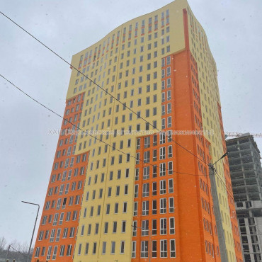 Продам квартиру, Гвардейцев Широнинцев ул. , 1 кім., 43 м², без ремонта 
