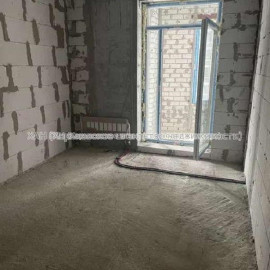 Продам квартиру, Гвардейцев Широнинцев ул. , 1 кім., 43 м², без ремонта