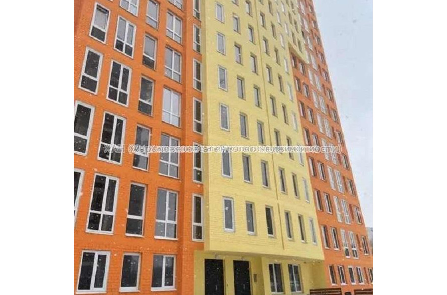 Продам квартиру, Гвардейцев Широнинцев ул. , 1 кім., 43 м², без ремонта 