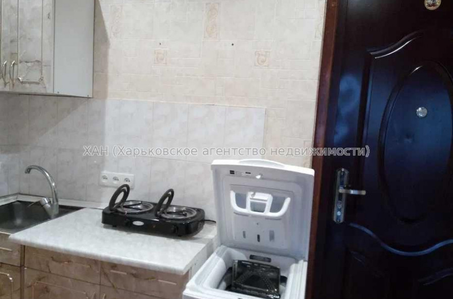 Продам квартиру, Каркача Ивана бульв. , 1  ком., 25 м², капитальный ремонт 
