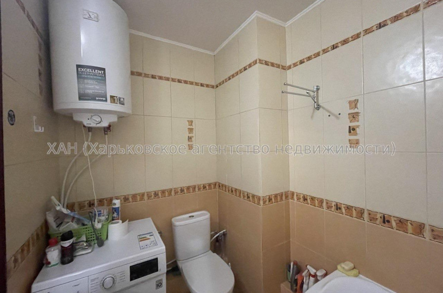 Продам квартиру, Гарибальди ул. , 3  ком., 68.80 м², капитальный ремонт 