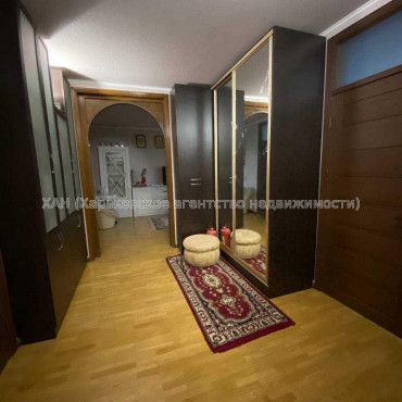 Продам квартиру, Людвига Свободы просп. , 4  ком., 82.60 м², евроремонт 