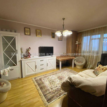 Продам квартиру, Людвига Свободы просп. , 4  ком., 82.60 м², евроремонт 