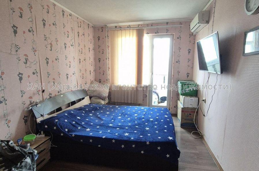 Продам квартиру, Академика Павлова ул. , 3  ком., 64 м², косметический ремонт 