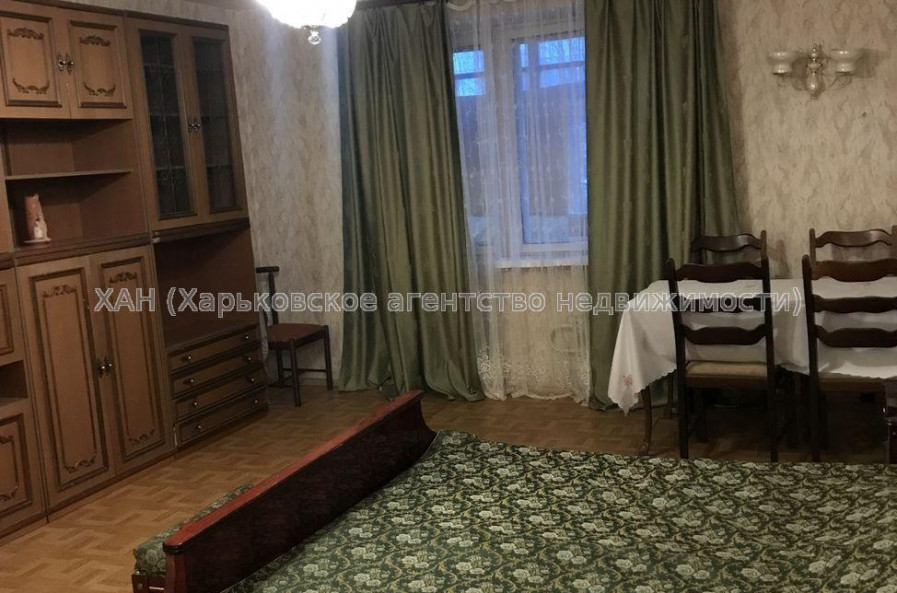 Продам квартиру, Ахсарова Энвера ул. , 1  ком., 46.40 м², советский ремонт 