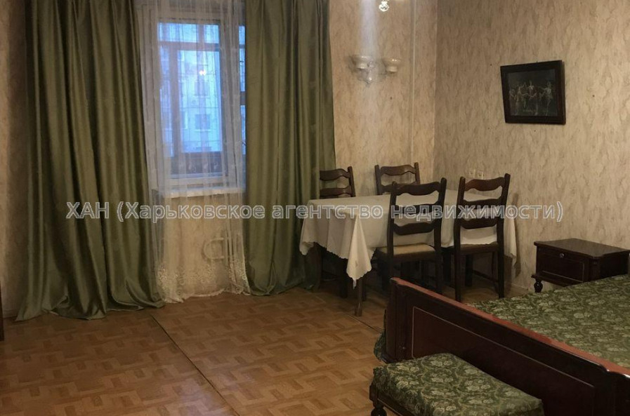 Продам квартиру, Ахсарова Энвера ул. , 1 кім., 46.40 м², советский ремонт 