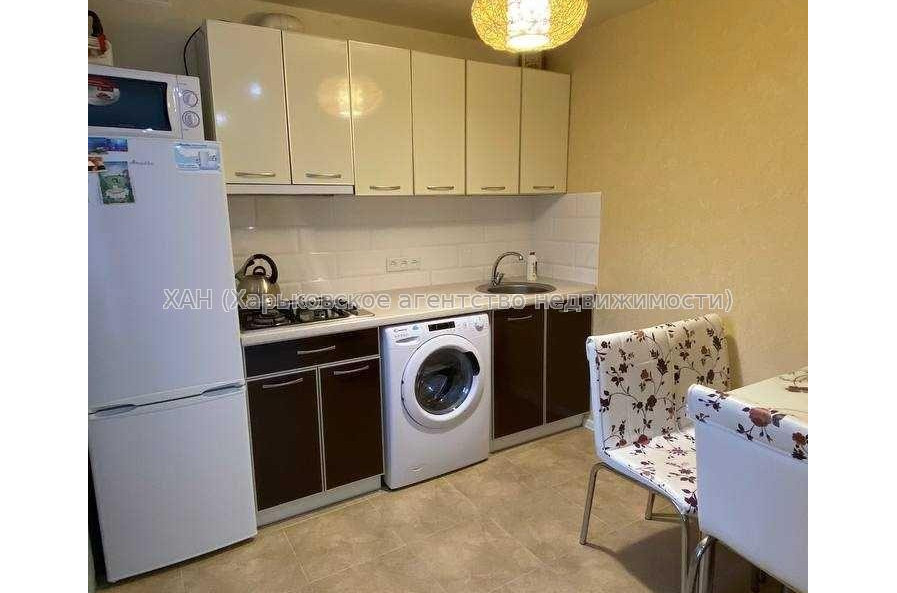 Продам квартиру, Науки просп. , 2  ком., 44 м², евроремонт 