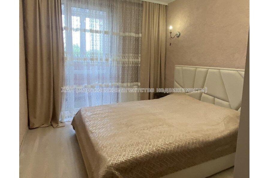 Продам квартиру, Полтавский Шлях ул. , 1  ком., 41 м², авторский дизайн 