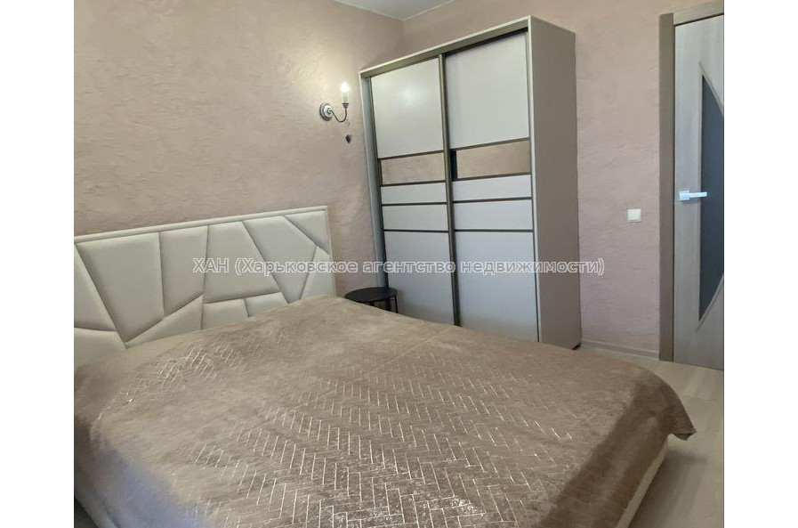 Продам квартиру, Полтавский Шлях ул. , 1  ком., 41 м², авторский дизайн 