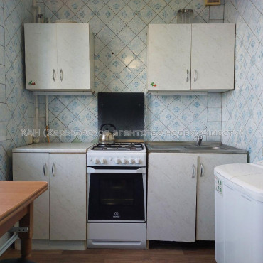 Сдам квартиру, Гвардейцев Широнинцев ул. , 108 , 2  ком., 53 м², косметический ремонт 