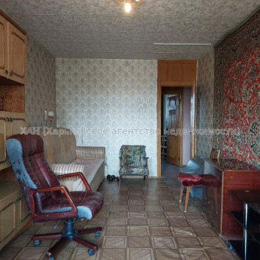 Сдам квартиру, Гвардейцев Широнинцев ул. , 108 , 2  ком., 53 м², косметический ремонт 