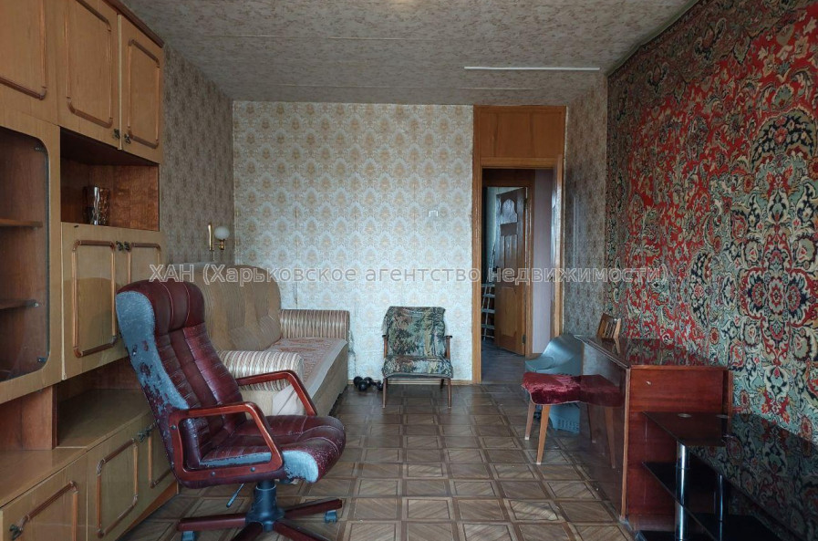 Сдам квартиру, Гвардейцев Широнинцев ул. , 108 , 2  ком., 53 м², косметический ремонт 