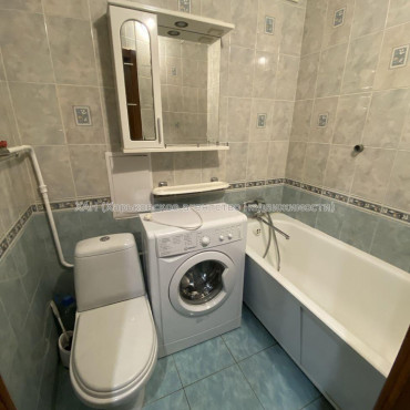 Продам квартиру, Проскуры ул. , 3  ком., 60 м², капитальный ремонт 