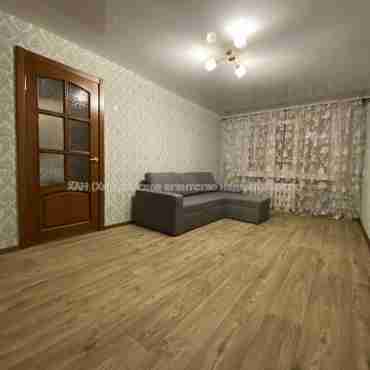 Продам квартиру, Проскуры ул. , 3  ком., 60 м², капитальный ремонт 